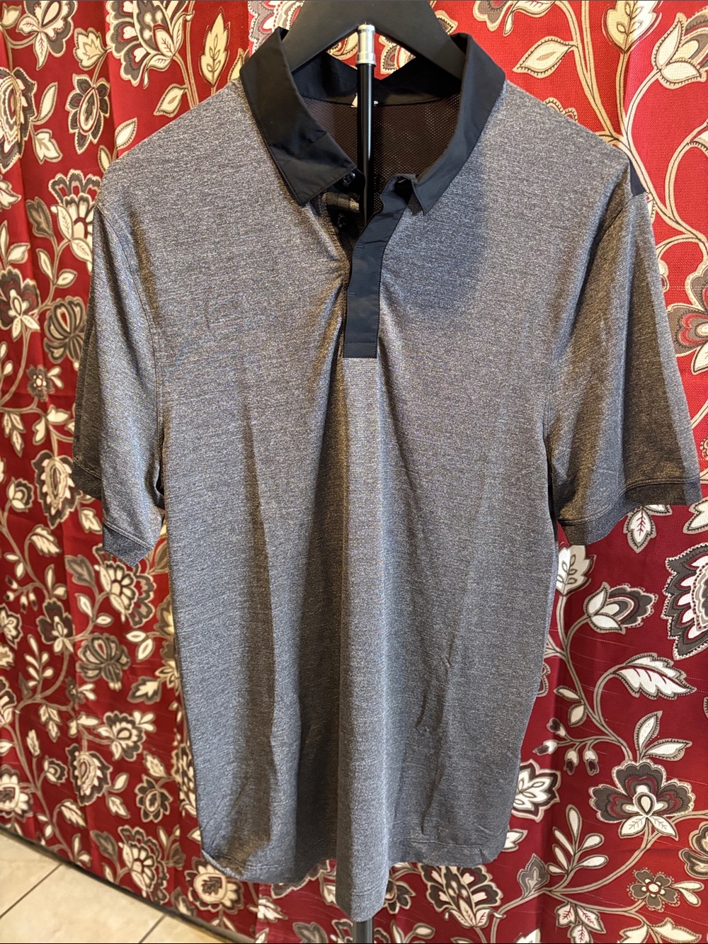 lululemon athletica Men's Heather Gray Polo with Black Collar